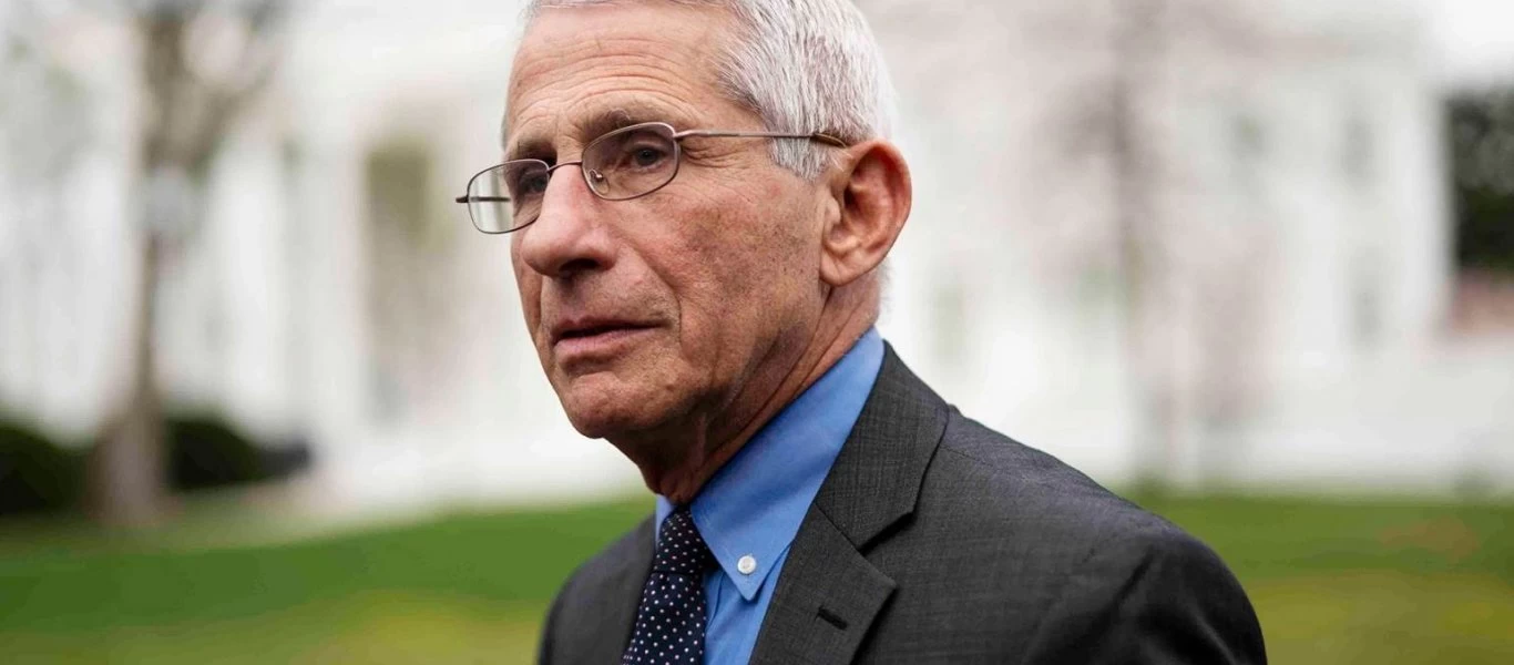 Μόνο ο Κ.Μητσοτάκης ζητά «διαβατήρια εμβολιασμού»; - Α.Φάουτσι: «Δεν πρόκειται να ζητήσουμε από τους Αμερικανούς»